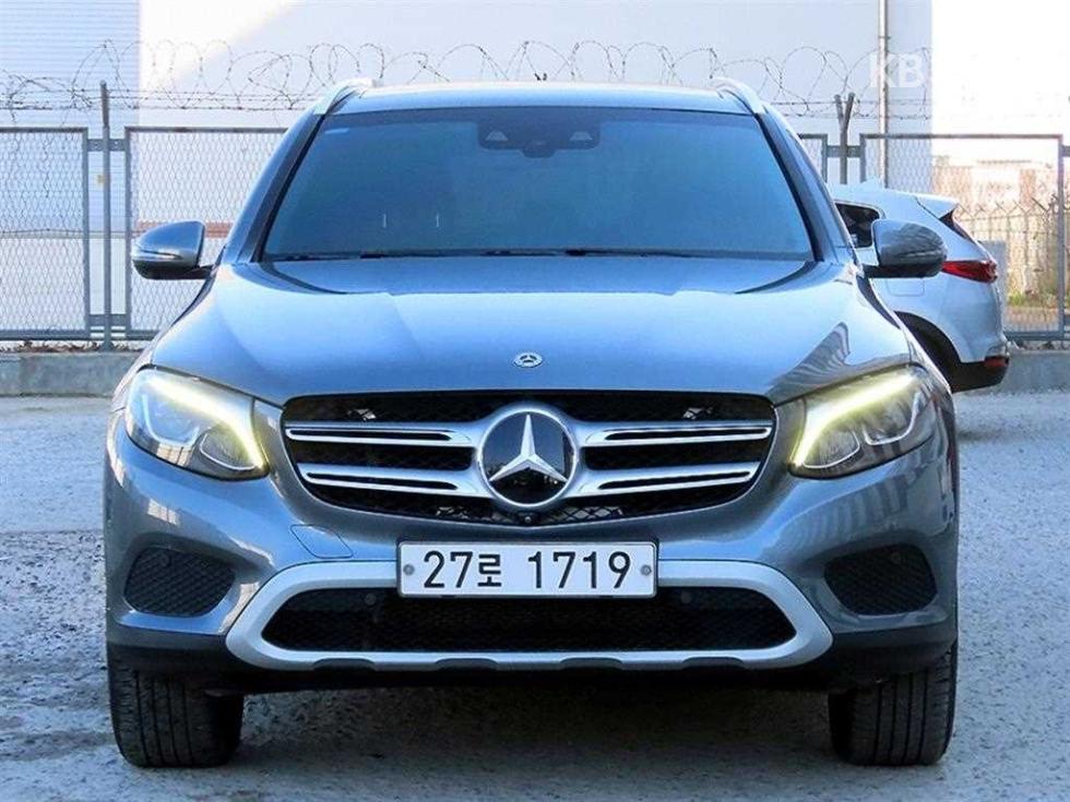 Mercedes-Benz GLC-Class