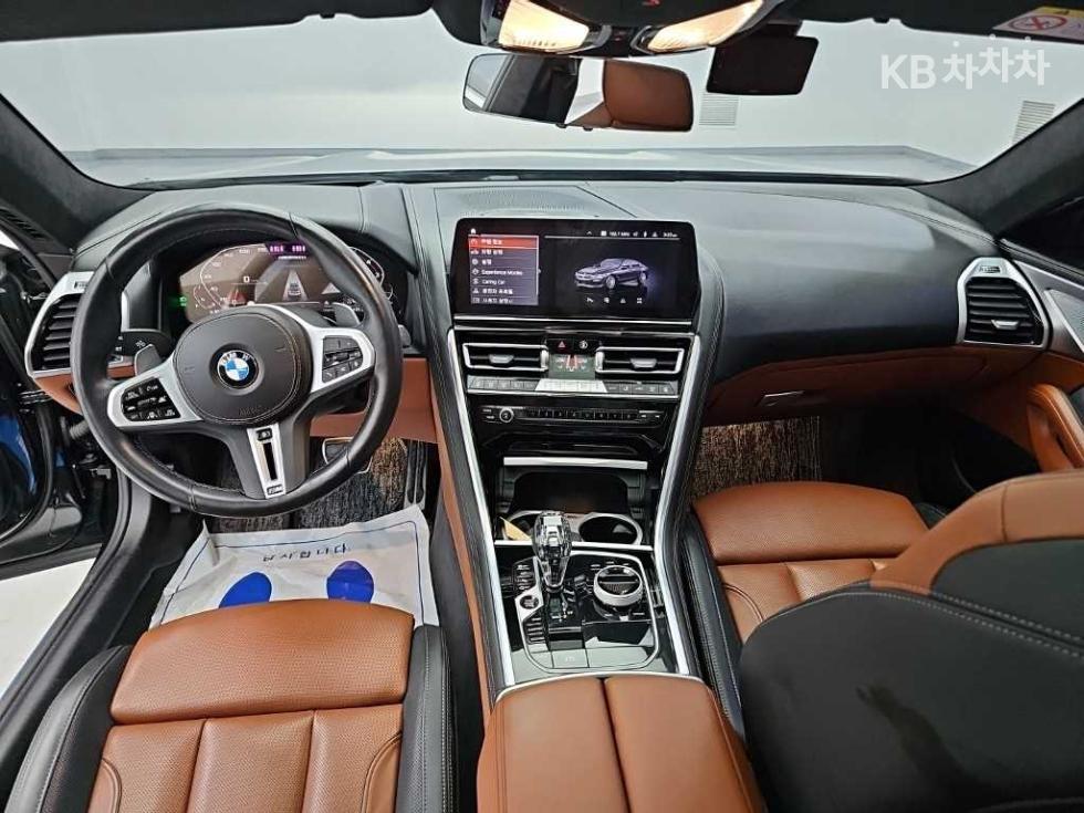 2023 BMW BMW 8 (G15) photo