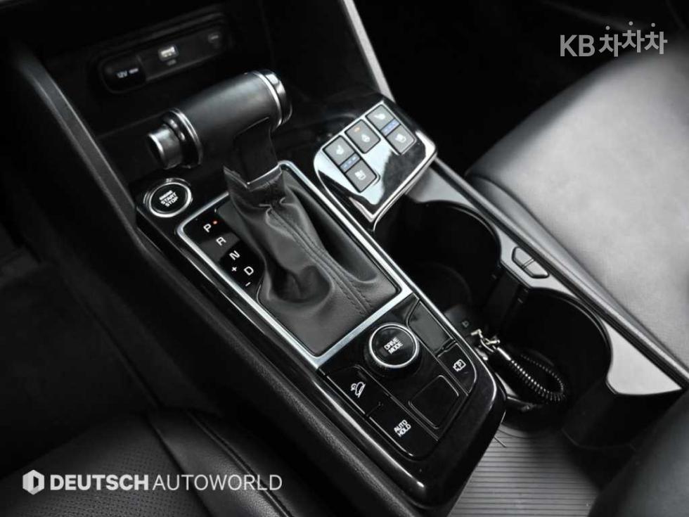 Kia Sportage — miniaturë 9