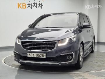 Kia Carnival 9  seats 2.2  diesel  noblesse — foto 1