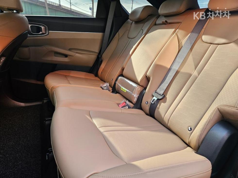 Kia Sorento — miniaturë 9