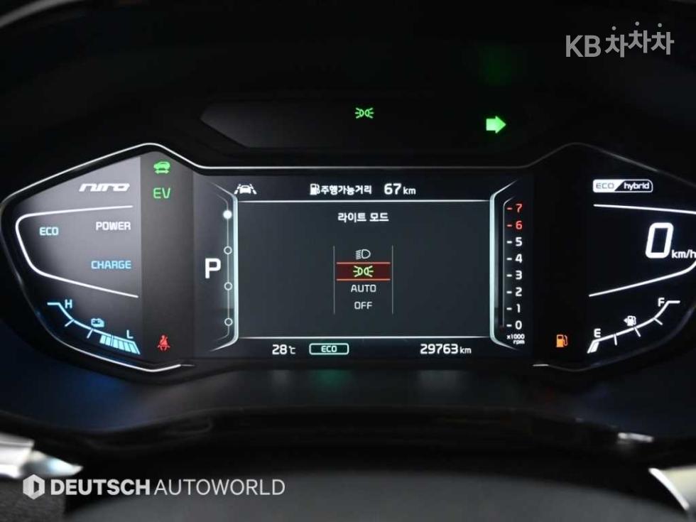 Kia Niro — miniaturë 8