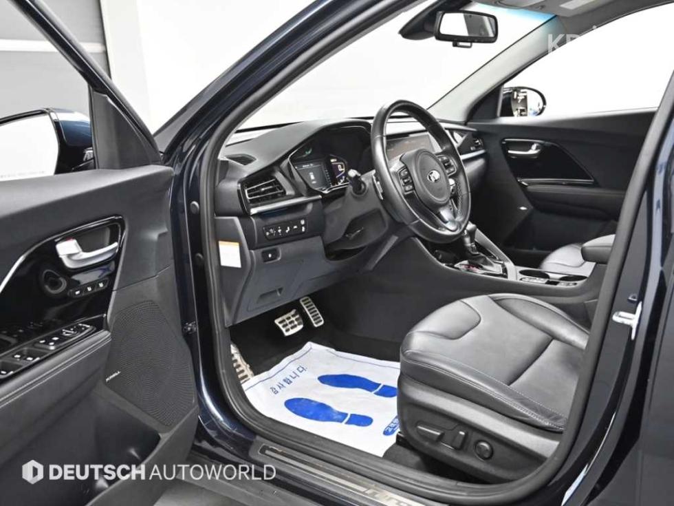 Kia Niro — miniaturë 11