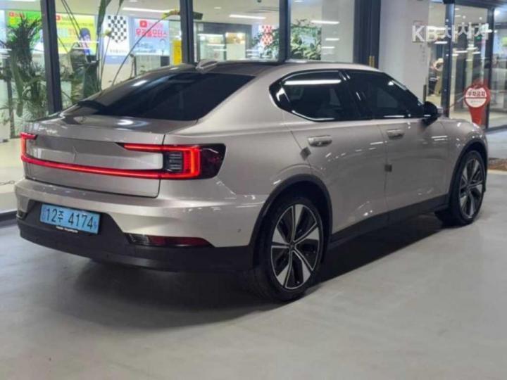 Polestar Polestar 2 2023 photo 4
