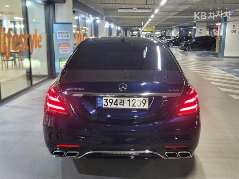 2019 Mercedes-Benz S photo