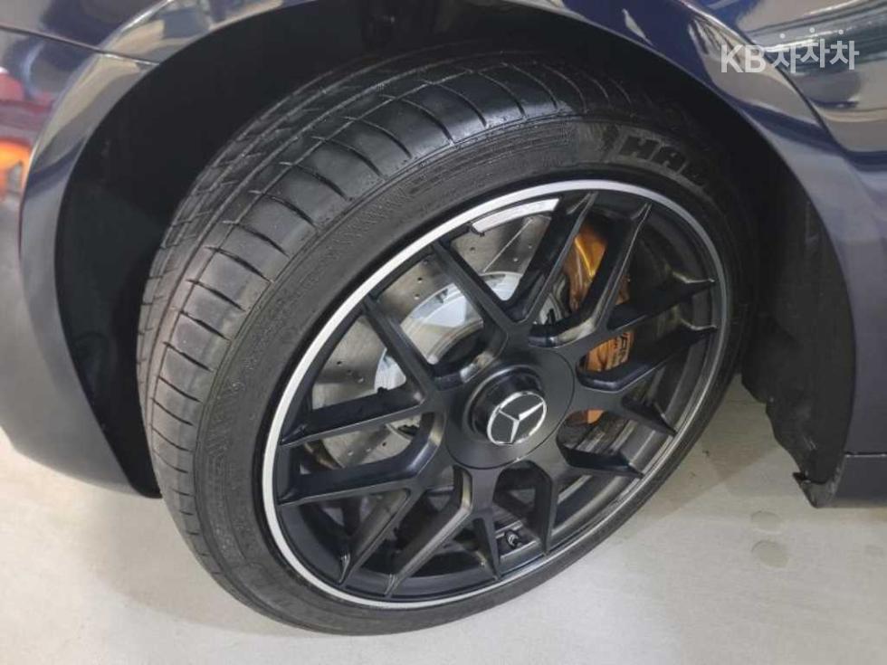 2019 Mercedes-Benz S photo