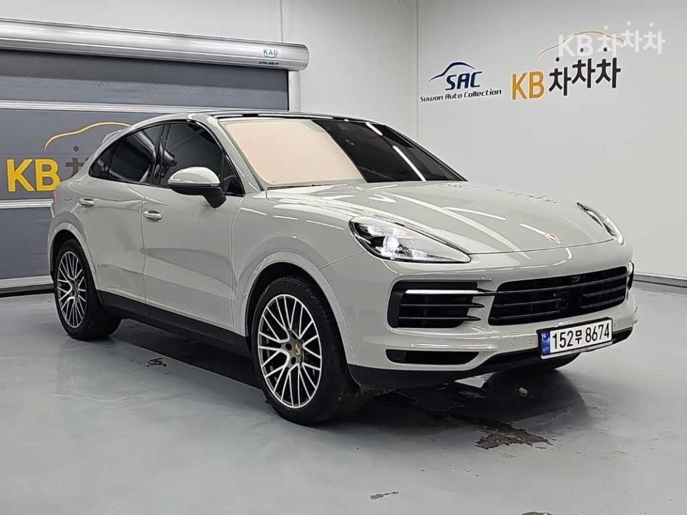2022 Porsche (9Y0) photo
