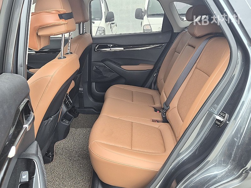 Kia Seltos — miniaturë 8