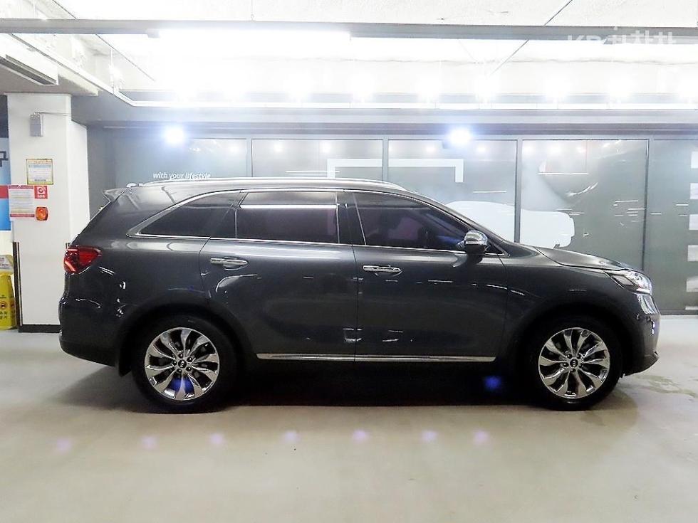 Kia Sorento — miniaturë 3