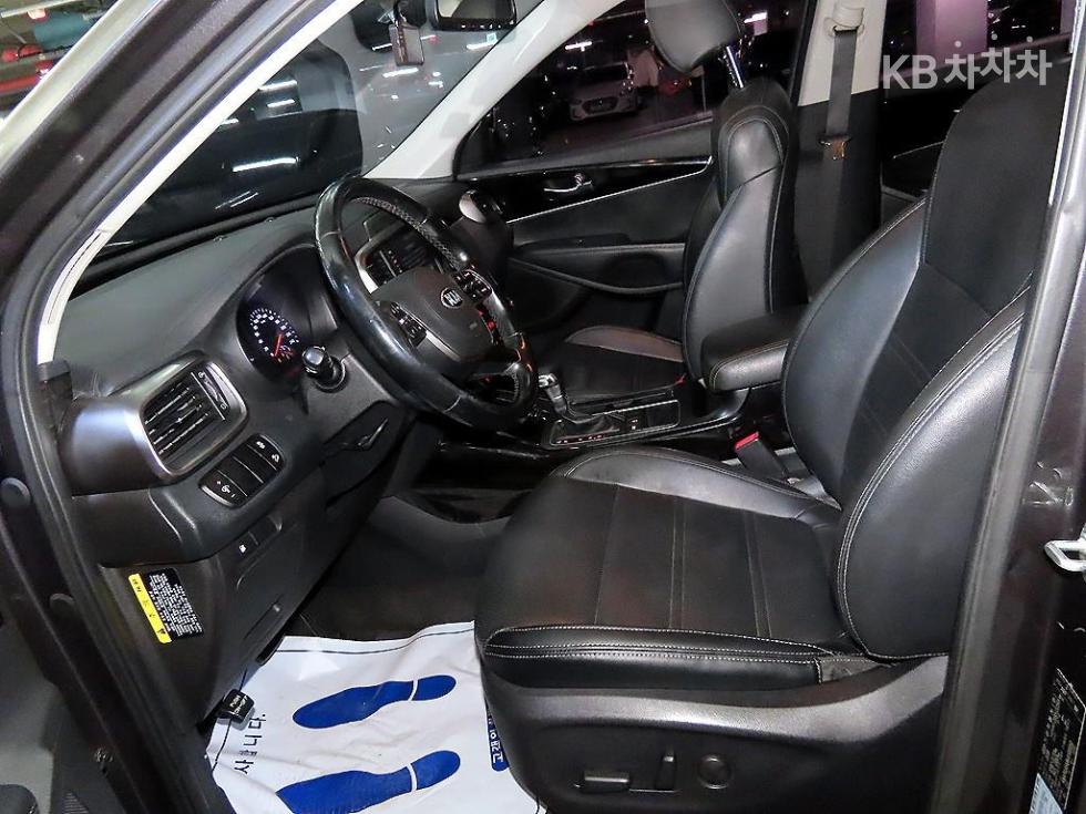 Kia Sorento — miniaturë 6