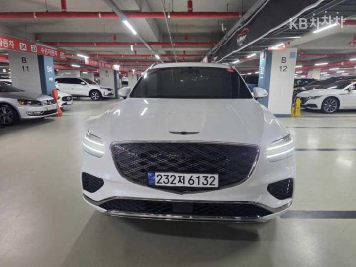 Genesis GV70 가솔린 2.5T AWD — foto 1