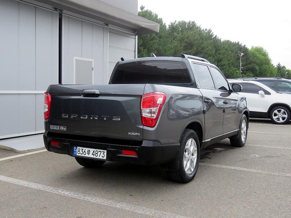 SsangYong Rexton — miniaturë 4