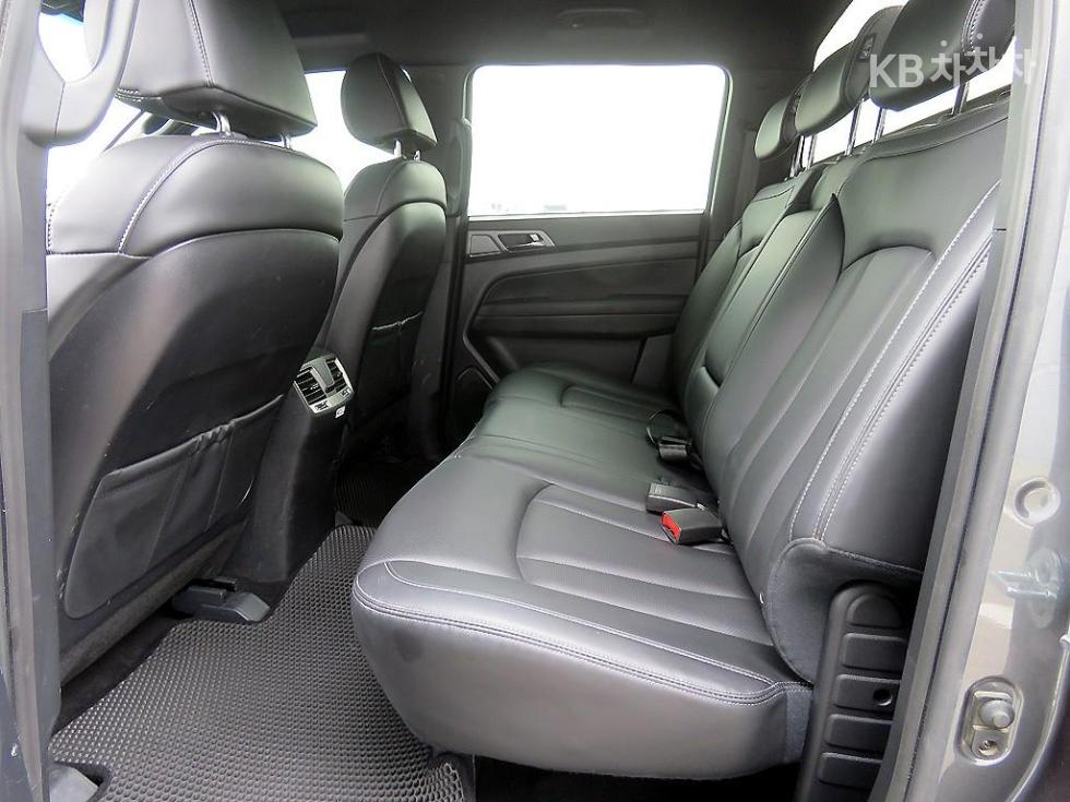 SsangYong Rexton — miniaturë 7