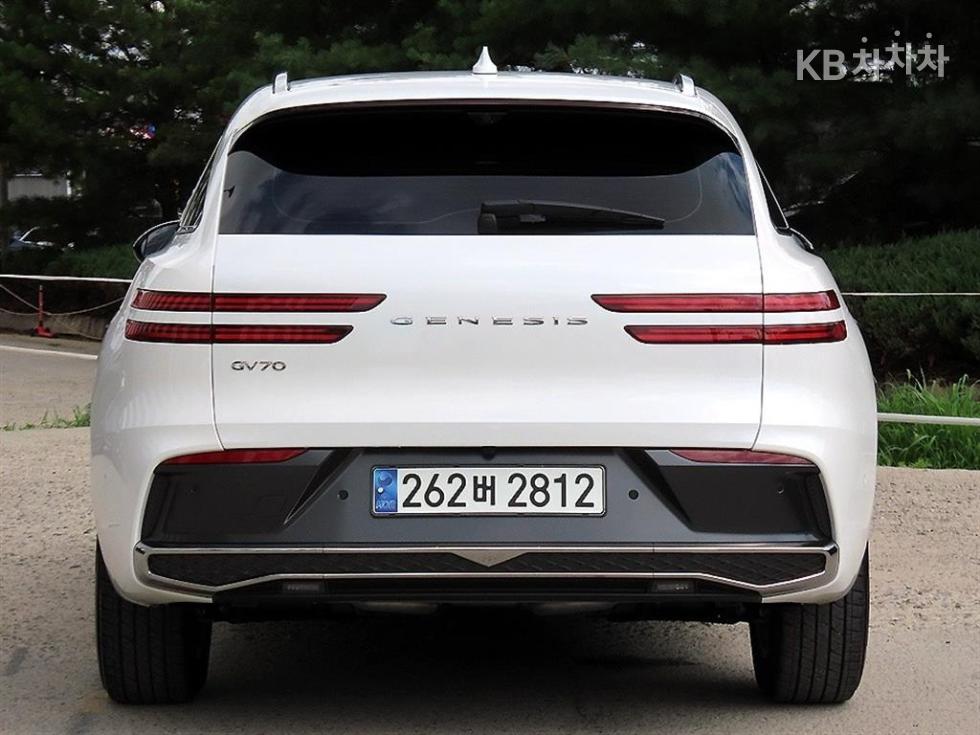 Genesis GV70 — miniaturë 4