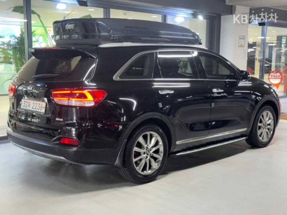 Kia Sorento — miniaturë 4