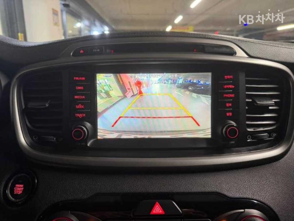 Kia Sorento — miniaturë 11