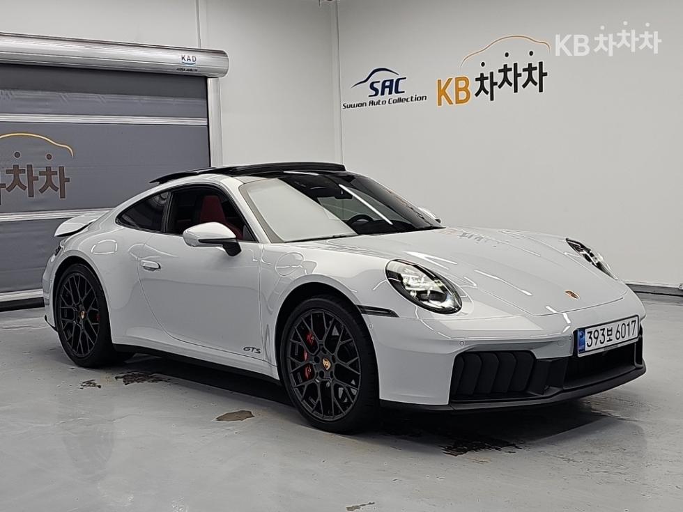 Porsche 911 — miniaturë 4