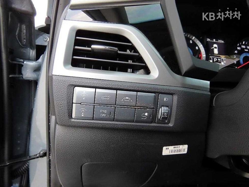 SsangYong Korando — miniaturë 12