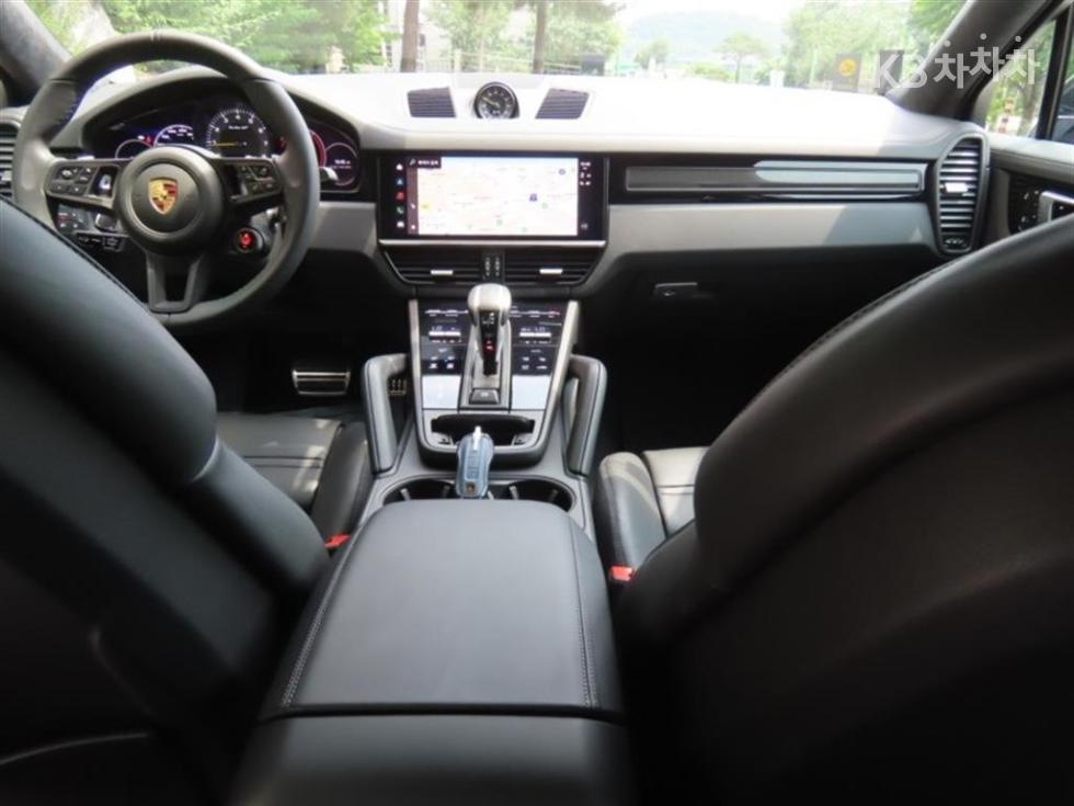 Porsche Cayenne — miniaturë 15