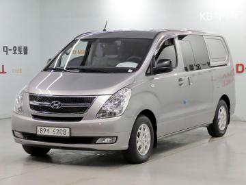 Hyundai Starex 5-Seater VAN CVX Luxury — foto 1