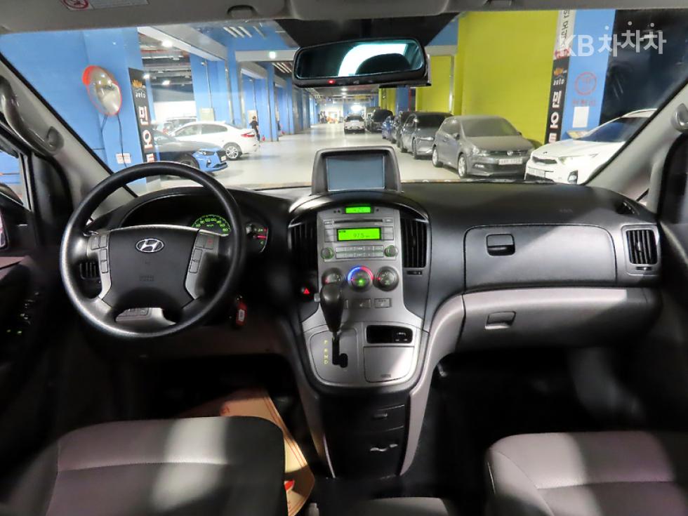 Hyundai Starex — miniaturë 5