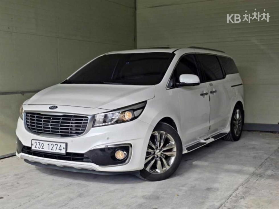 Kia Carnival — miniaturë 2
