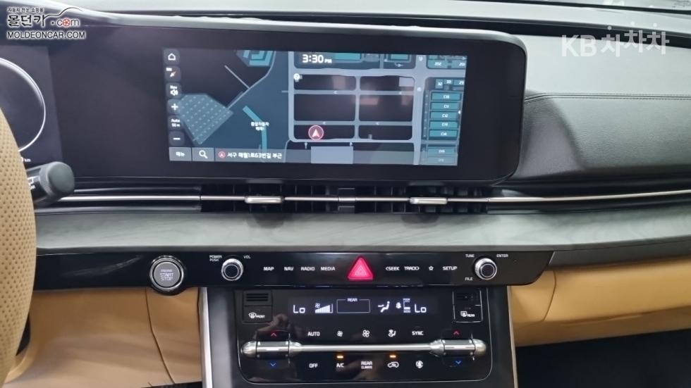 Kia Carnival — miniaturë 12