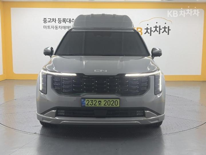 Kia Carnival — miniaturë 2