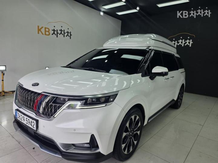 Kia Carnival — miniaturë 2