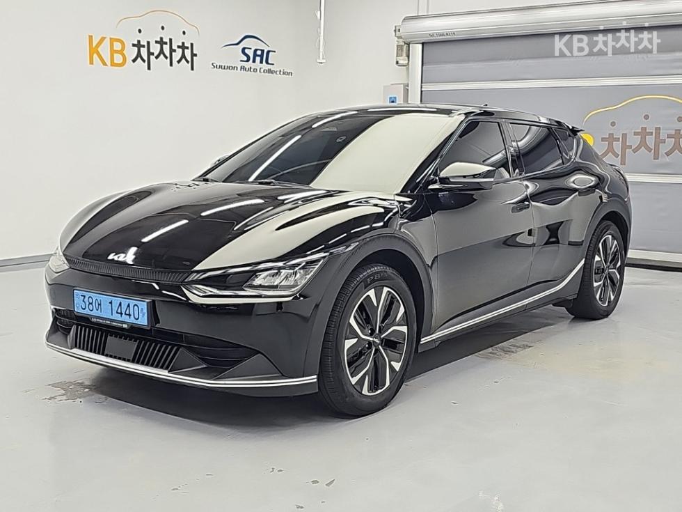 기아 EV6 2022년식 기아 EV6 롱 레인지 2WD 에어