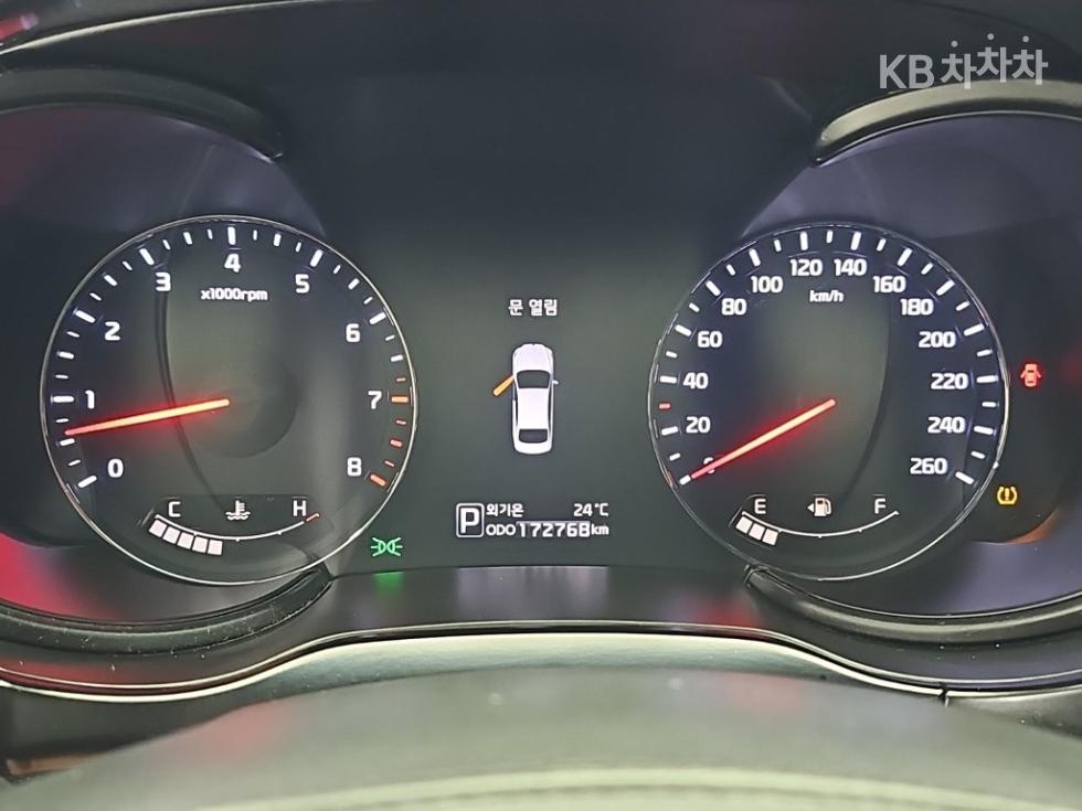 Kia K9 — miniaturë 6