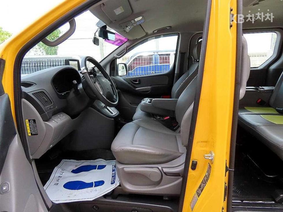 Hyundai Starex — miniaturë 5