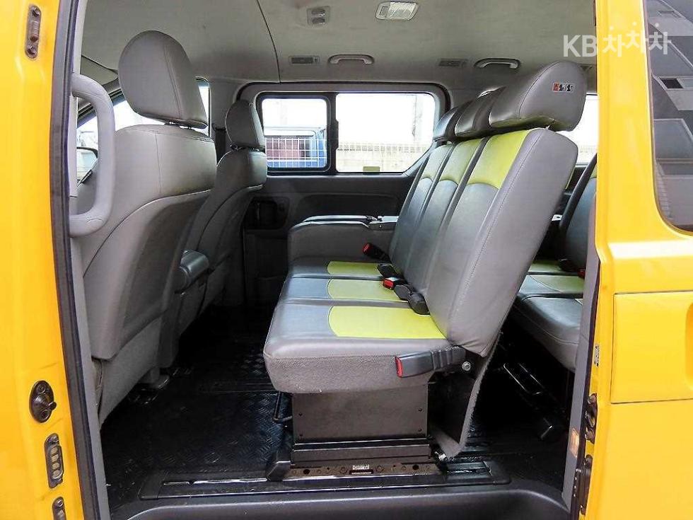 Hyundai Starex — miniaturë 6