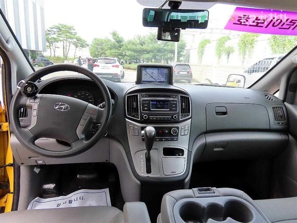 Hyundai Starex — miniaturë 8