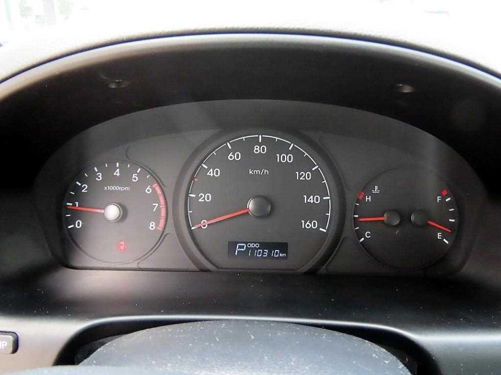 Hyundai Starex — miniaturë 10