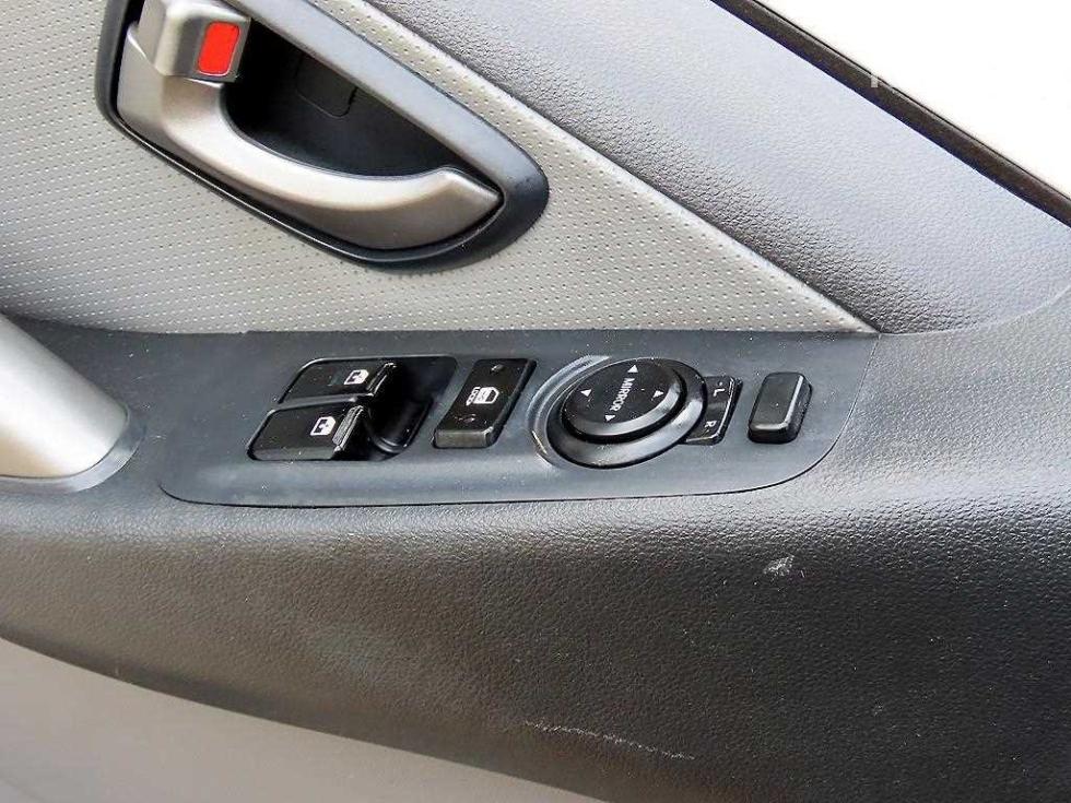 Hyundai Starex — miniaturë 12