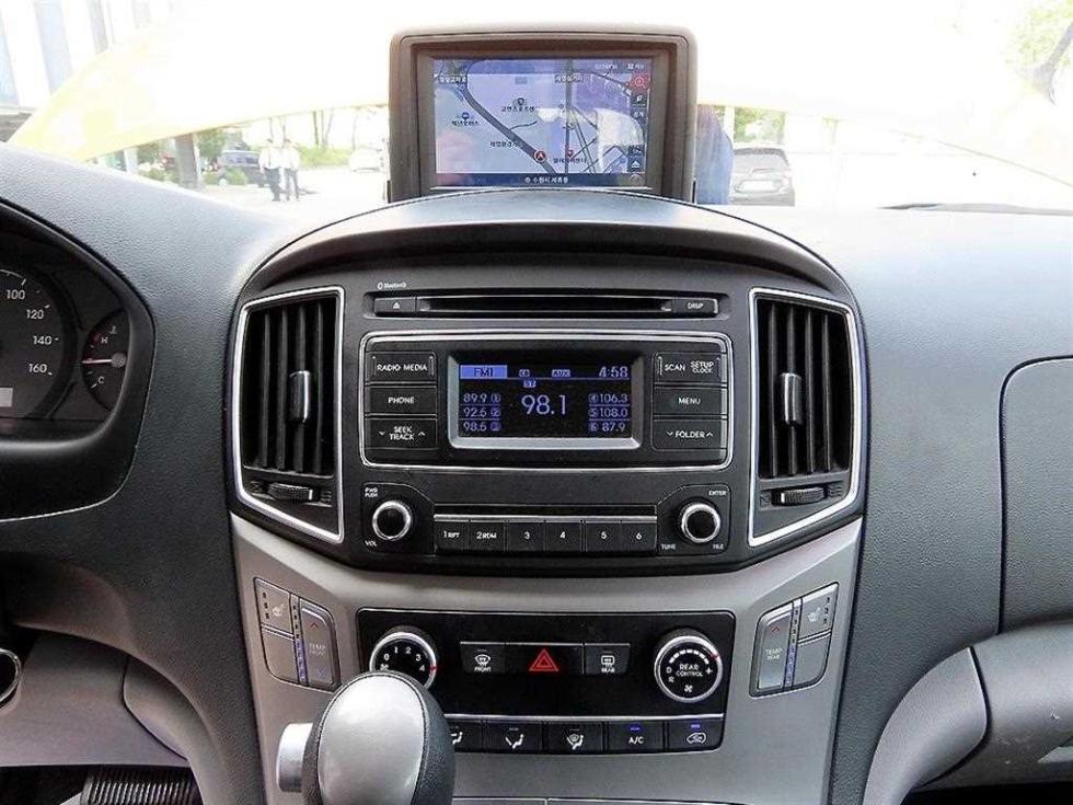 Hyundai Starex — miniaturë 14