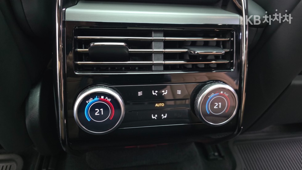 Land Rover Range Rover Sport — miniaturë 18