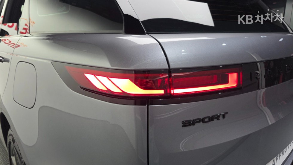 Land Rover Range Rover Sport — miniaturë 19