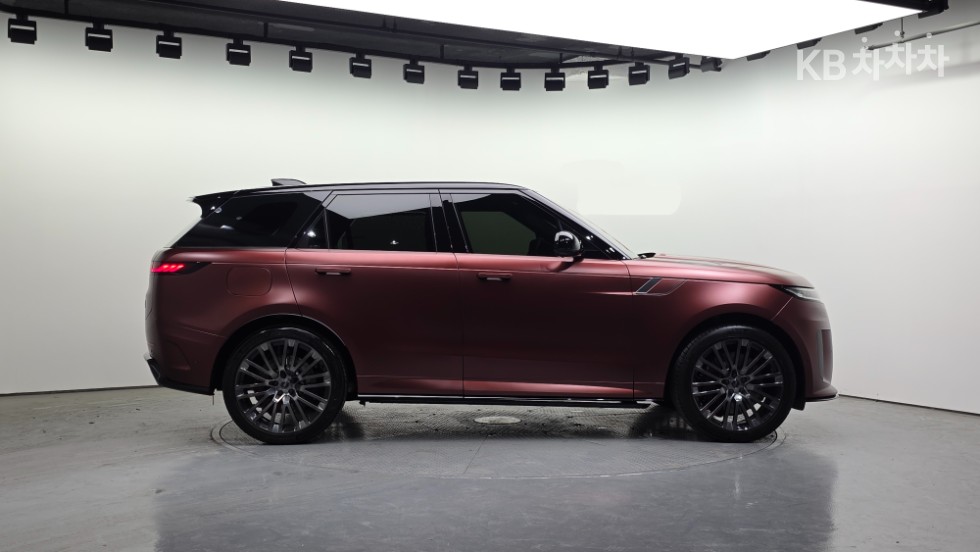 Land Rover Range Rover Sport — miniaturë 5