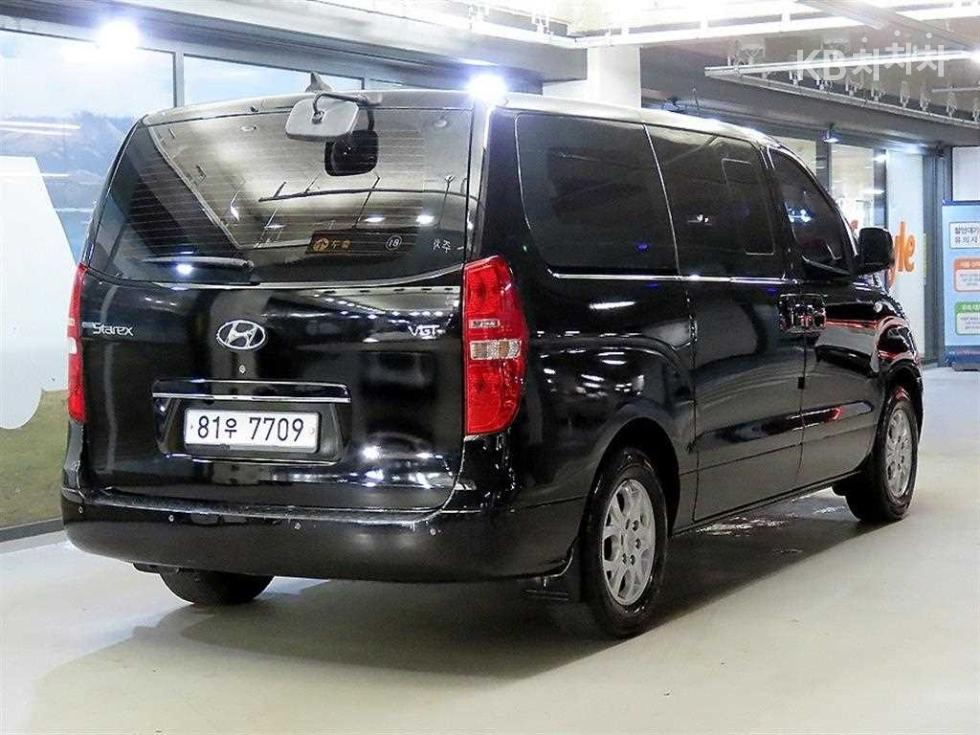 Hyundai Starex — miniaturë 4