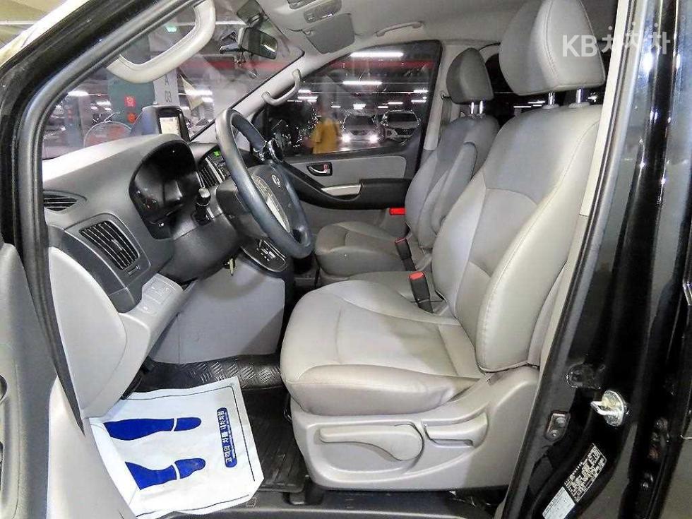 Hyundai Starex — miniaturë 6