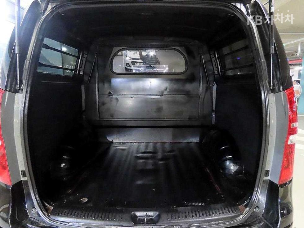 Hyundai Starex — miniaturë 15