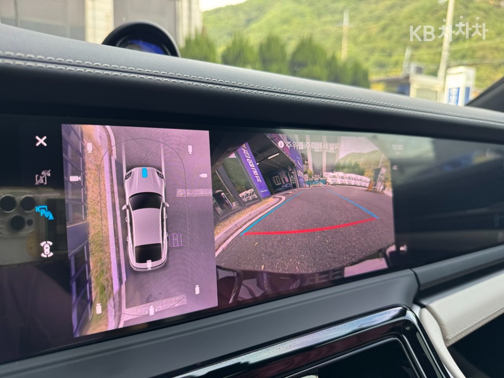 Porsche Panamera — miniaturë 13