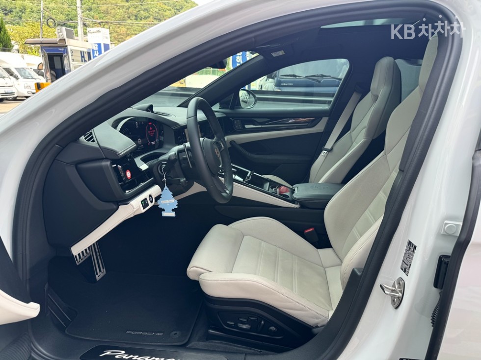 Porsche Panamera — miniaturë 16