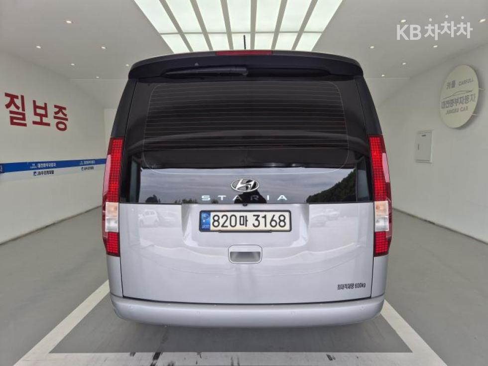 Hyundai Staria — miniaturë 3