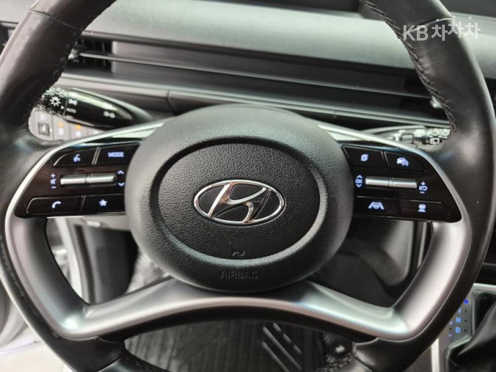 Hyundai Staria — miniaturë 14