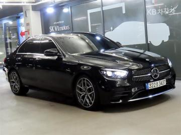 Mercedes-Benz E-klasse E220d 4매틱 AMG 라인 — foto 1
