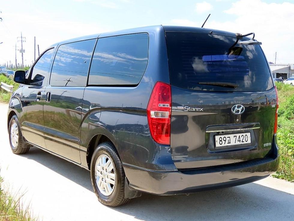Hyundai Starex — miniaturë 3
