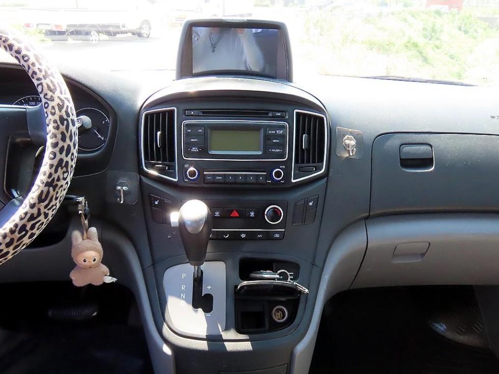 Hyundai Starex — miniaturë 10